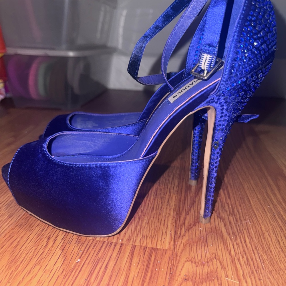 Steve Madden Blue Stiletto Heels